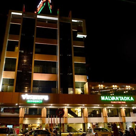 Treebo Trend Vinamra Residency Hotel นาวีมุมไบ ภายนอก รูปภาพ